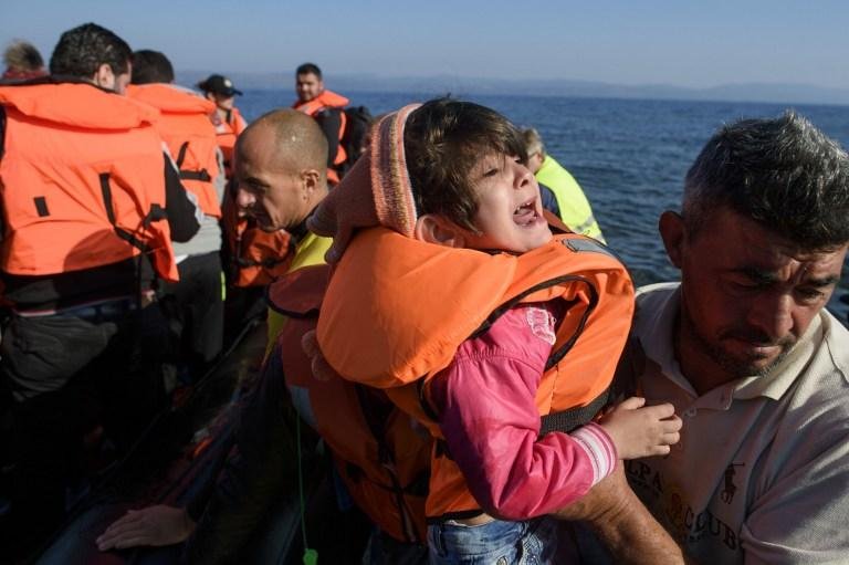 Bote pneum&aacute;tico naufragou entre a costa turca e a ilha grega de Lesbos