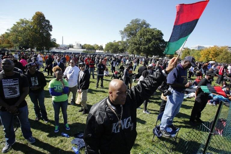 Milhares de negros protestam em Washington para exigir justi&ccedil;a