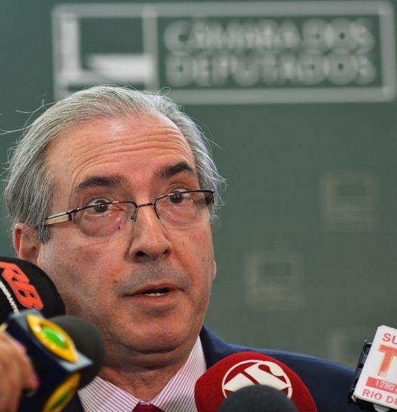 Presidente da C&acirc;mara n&atilde;o comenta sobre contas descobertas no exterior