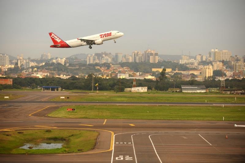 Decreto foi assinado para racionalizar gastos da m&aacute;quina p&uacute;blica