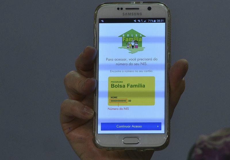 Lan&ccedil;amento do aplicativo faz parte das comemora&ccedil;&otilde;es dos 12 anos do Programa Bolsa Fam&iacute;lia