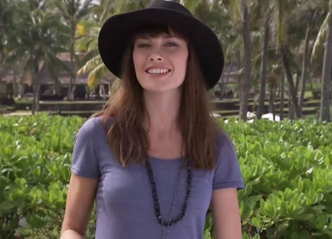 Ena Kadic escorregou em Bergisel, pr&oacute;xima &agrave; cidade de Innsbruck