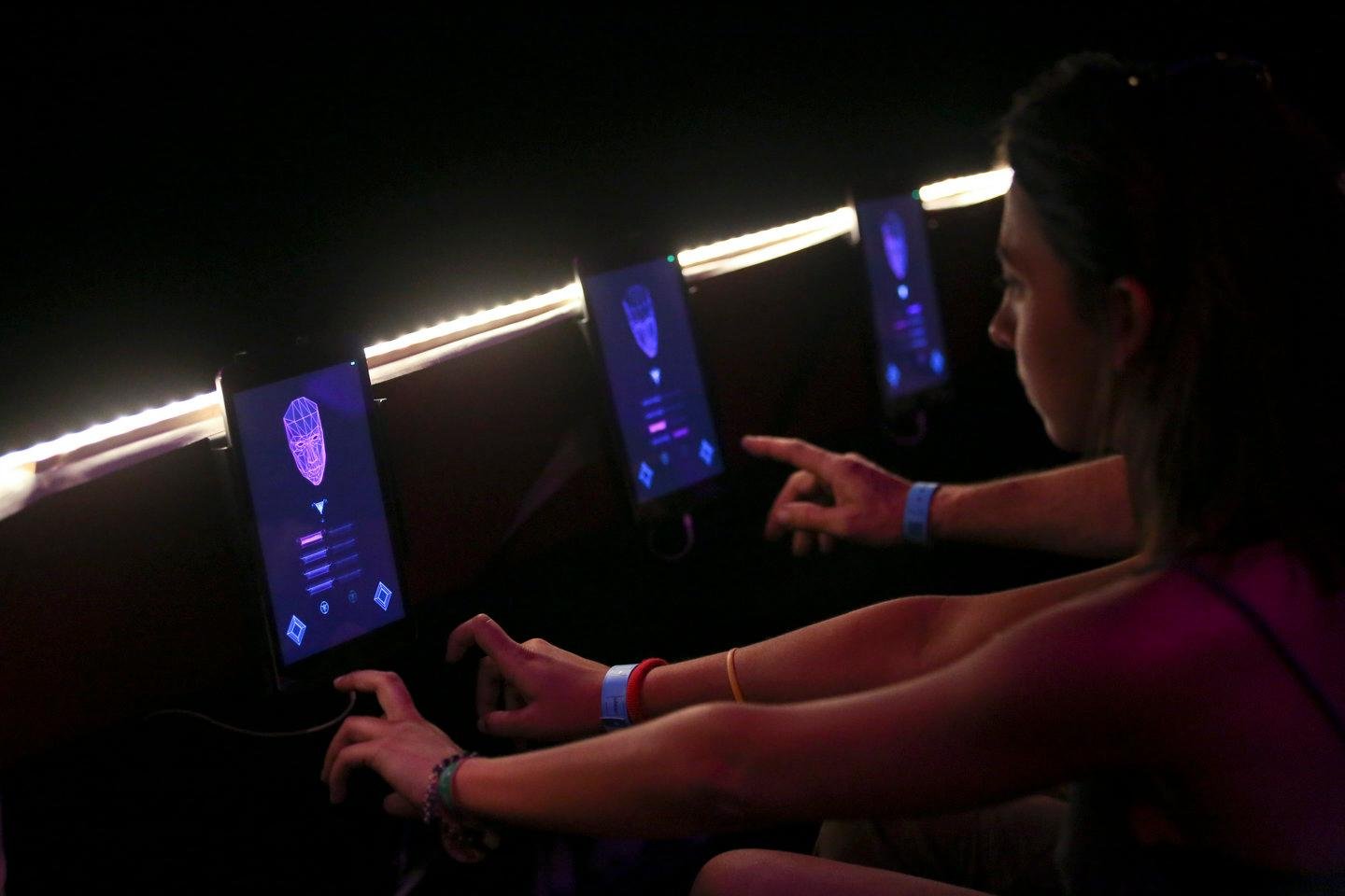 Parte da programa&ccedil;&atilde;o, como o S&oacute;nar+D, prop&otilde;e experi&ecirc;ncias tecnol&oacute;gicas