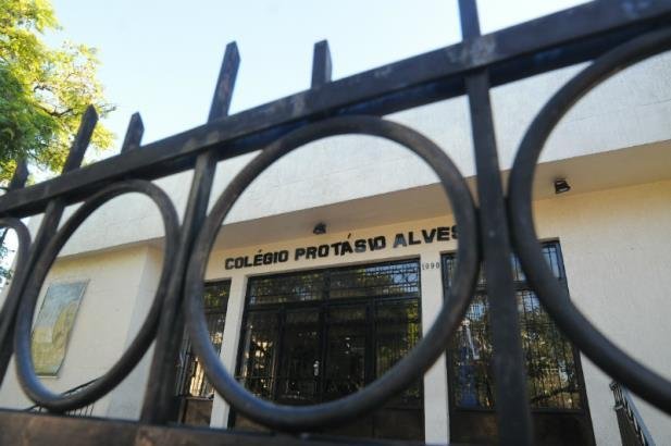 Problemas estruturais tiraram o Col&eacute;gio Prot&aacute;sio Alves da prova do Enem