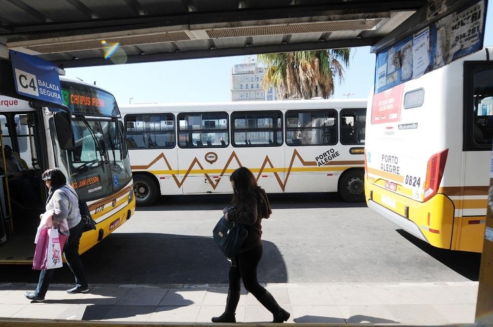 EPTC refor&ccedil;a atendimento por &ocirc;nibus para provas do Enem