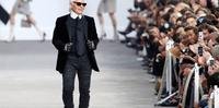 Karl Lagerfeld, designer chefe e diretor criativo da grife
