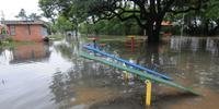 Chuva provocou alagamentos e estragos em Porto Alegre