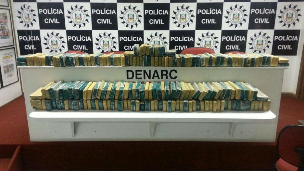 Apreens&atilde;o de 121 quilos de maconha oriundos do Paraguai e trazidos pela fronteira de Foz do Igua&ccedil;u