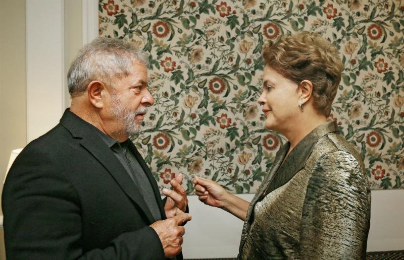 Dilma parabeniza Lula, o parceiro de todas as horas