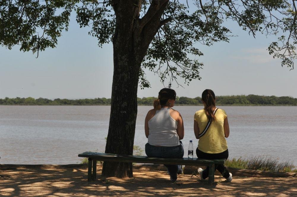 Instabilidade ainda atinge alguns pontos em dia quente, com m&aacute;ximas de 30&deg;C
