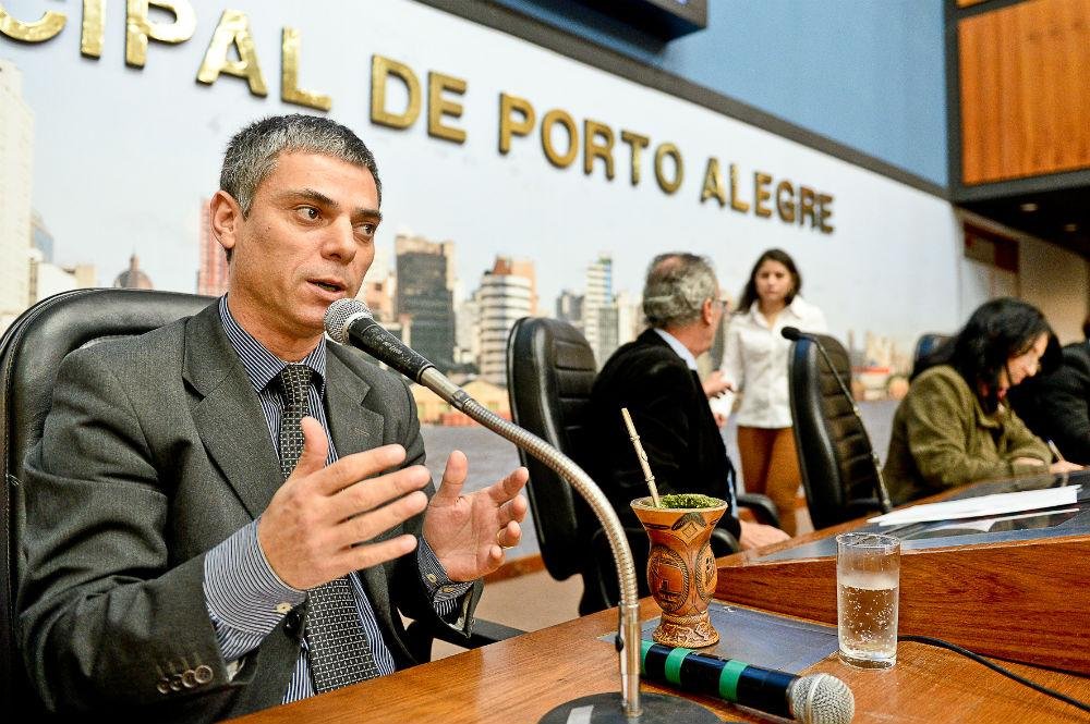 Liminar no TSE foi deferida pelo mesmo ministro que mandou afast&aacute;-lo