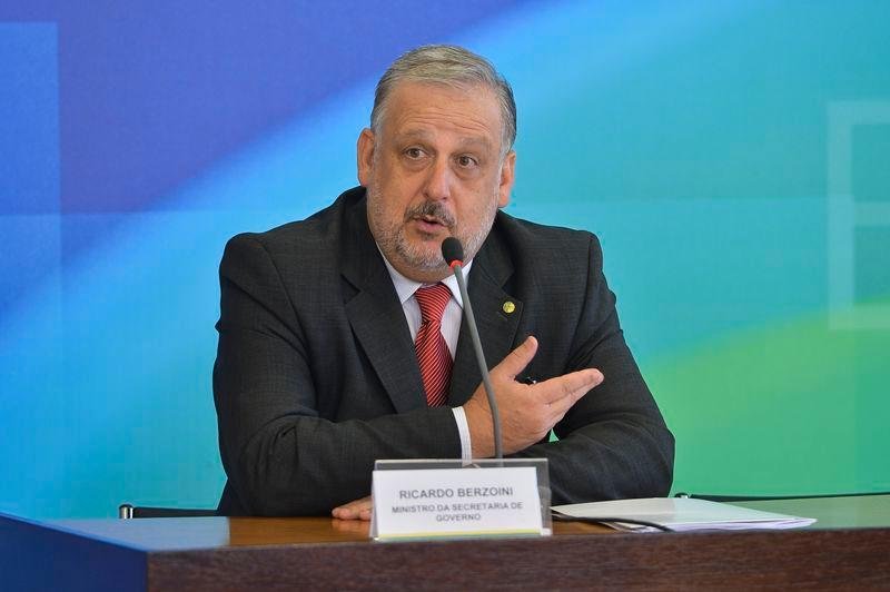 Ministro Ricardo Berzoini revelou que governo concorda com proposta dos perfeitos