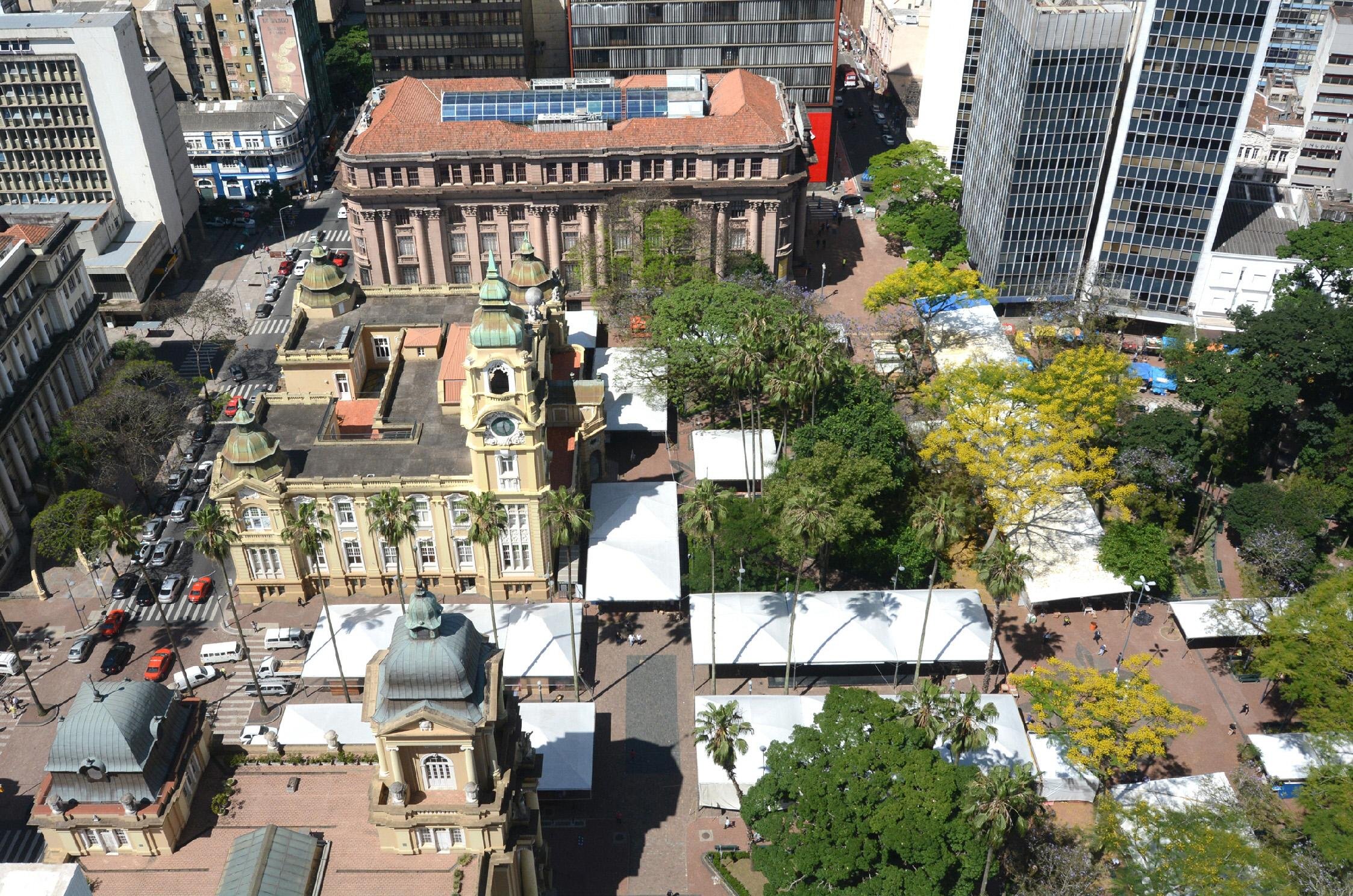 Evento vai at&eacute; o dia 15 com expectativa de p&uacute;blico de mais 1 milh&atilde;o de pessoas