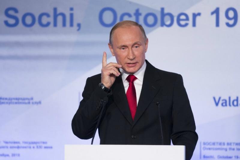 Putin ordena cria&ccedil;&atilde;o de organiza&ccedil;&atilde;o juvenil inspirada na &eacute;poca sovi&eacute;tica