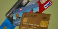 Bancos cobram juros mais caro pelo uso do rotativo do cartão de crédito