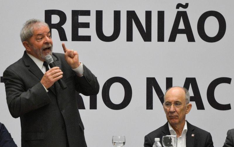Instituto do ex-presidente diz que reportagem n&atilde;o passa de de constru&ccedil;&atilde;o de ila&ccedil;&otilde;es
