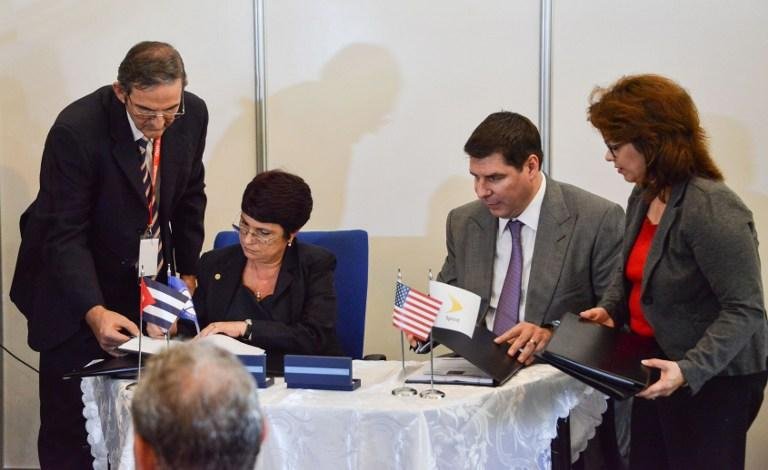 Neg&oacute;cio foi fechado entre a cubana Etcsa e norte-americana Sprint