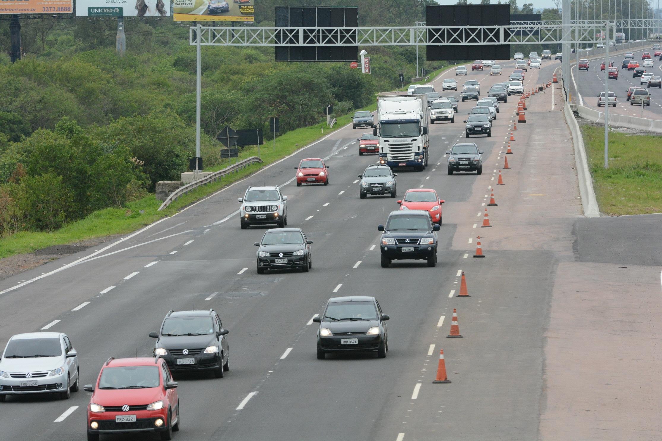 Freeway e ERS 040 ficaram perto de capacidade m&aacute;xima, com pontos de congestionamento