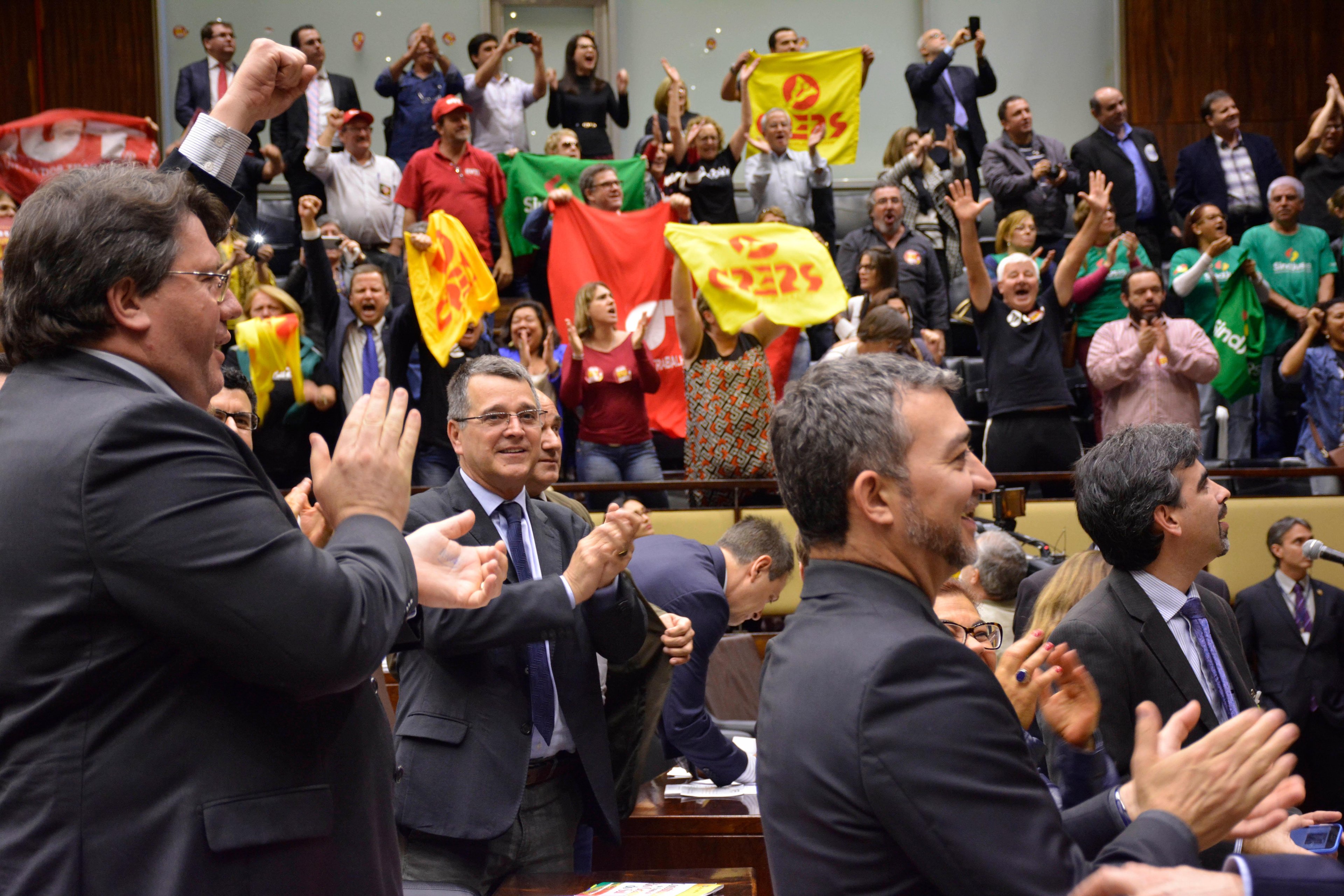 Vota&ccedil;&atilde;o das RPVs foi adiada pela quinta vez