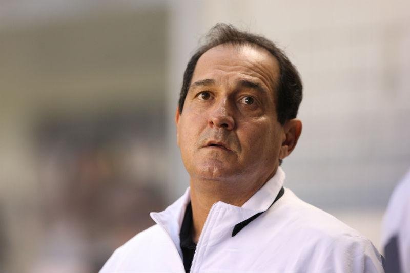 Cresce press&atilde;o no Inter para volta de Muricy 