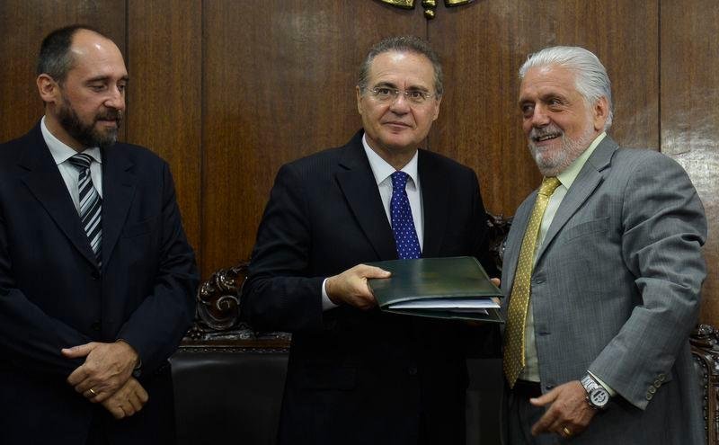 Governo entregou defesa sobre pedaladas fiscais ao Congresso nessa quarta-feira