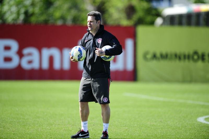 Beira-Rio ser&aacute; trunfo do Inter em busca da Libertadores, diz Argel
