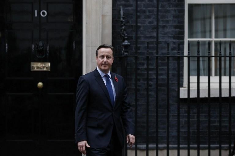 Na quarta-feira, governo brit&acirc;nico suspendeu voos para balne&aacute;rio eg&iacute;pcio Sharm el-Sheikh