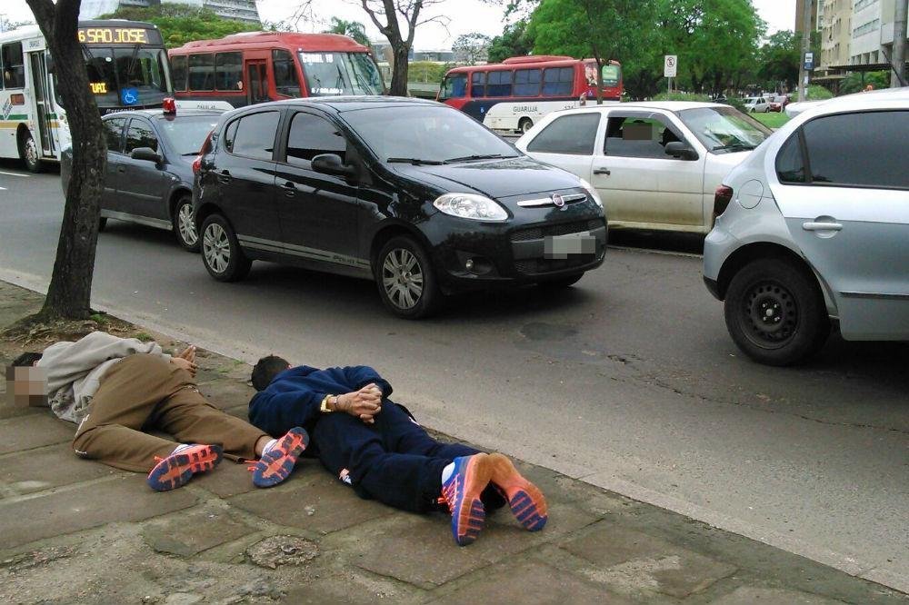 Suspeitos foram presos na Loureiro da Silva