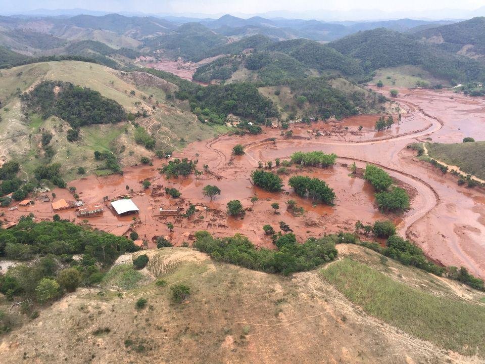 Presidente da Samarco ainda n&atilde;o sabe o que provocou desastre, mas garante que danos ao ambiente ser&atilde;o restritos