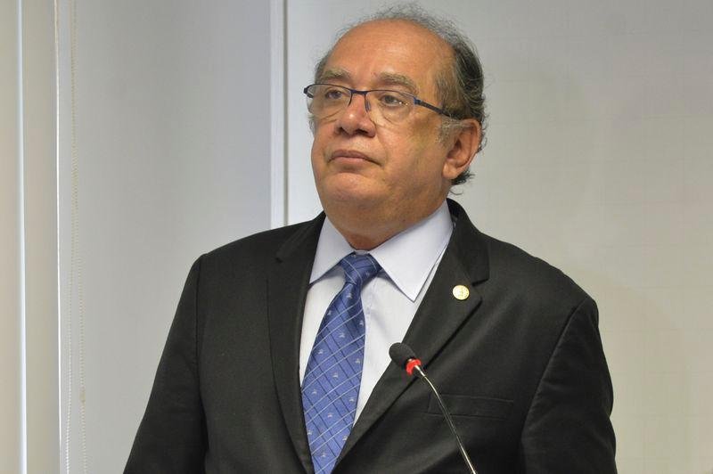 Divis&atilde;o do processo da Lava Jato n&atilde;o prejudica resultado final, diz Mendes