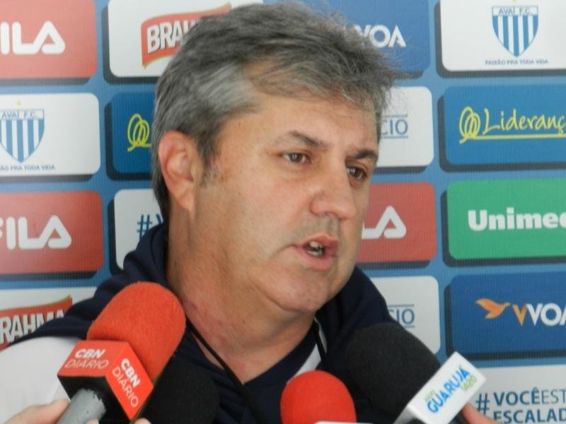 Gilson Kleina n&atilde;o resistiu a sete jogos sem vit&oacute;rias