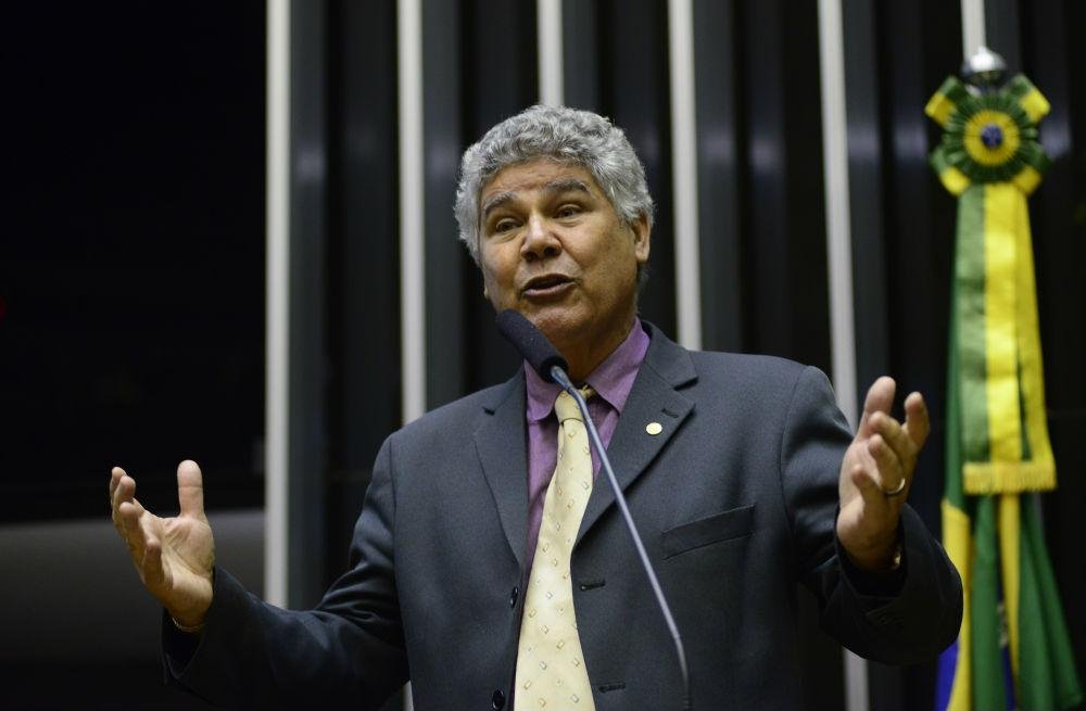 Conselho de &Eacute;tica da C&acirc;mara dos Deputados abriu processo contra o l&iacute;der do Psol, Chico Alencar 