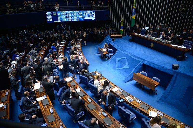 Lei sancionada dia 29 de setembro pela presidente dispensava identifica&ccedil;&atilde;o de pessoas f&iacute;sicas