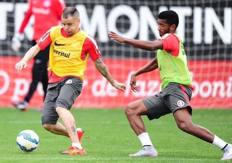 D&acute;Alessandro dever&aacute; ser titular contra a Chapecoense