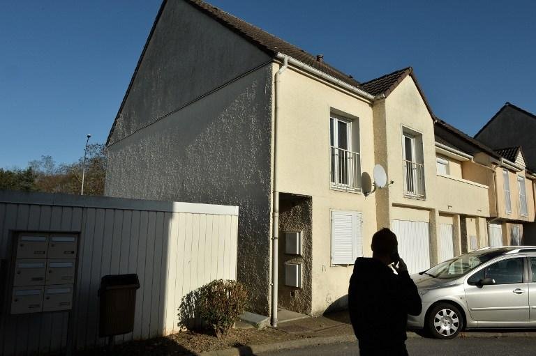 Parentes de homem-bomba s&atilde;o interrogados na Fran&ccedil;a 