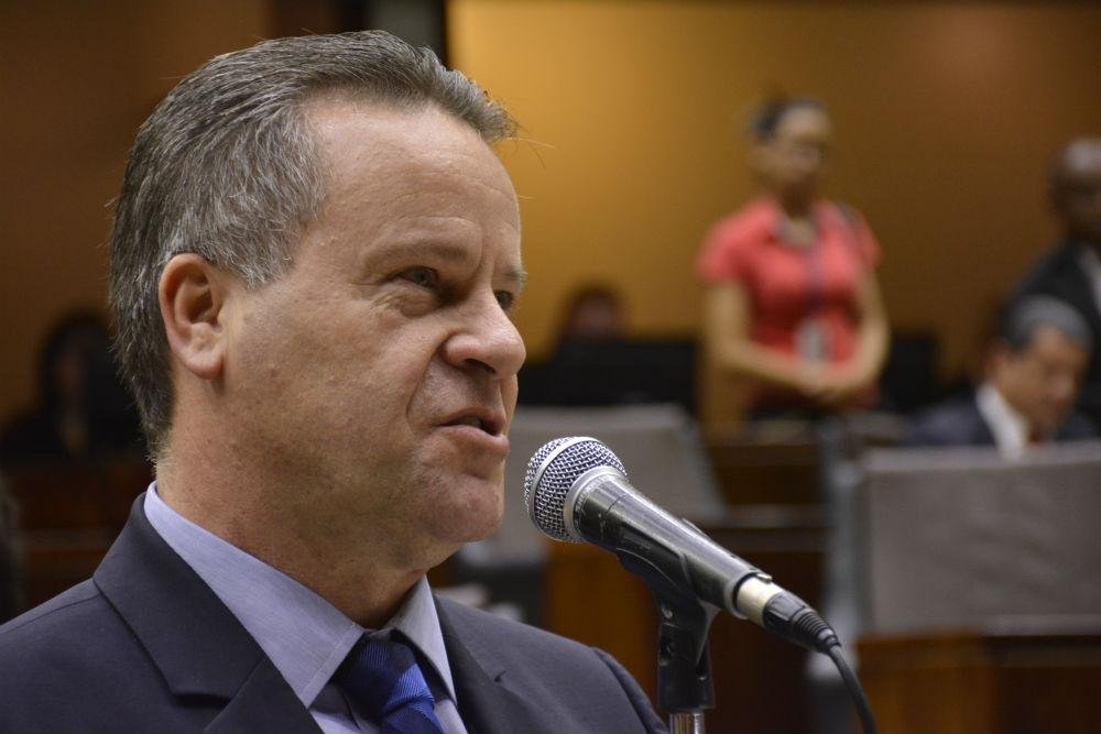 Postal: "Tem que ter regime de urg&ecirc;ncia"