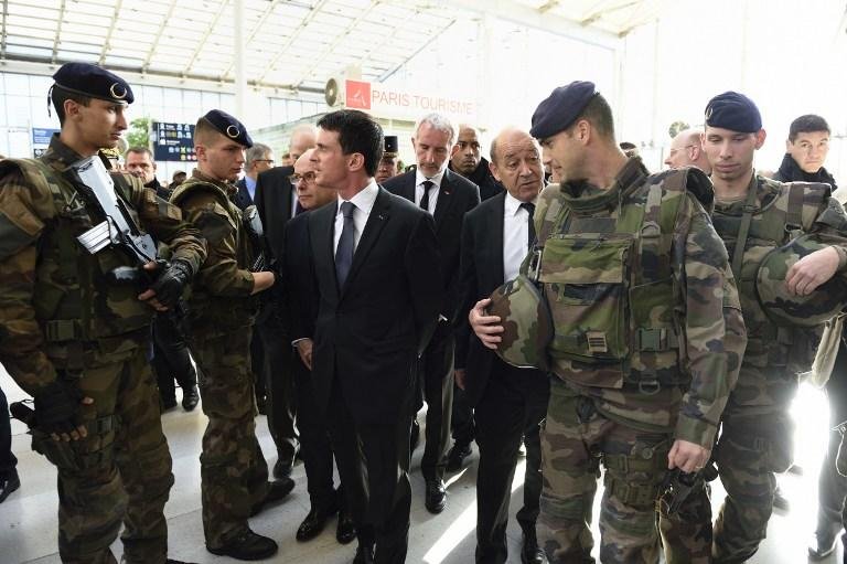 Premi&ecirc; alerta que Fran&ccedil;a pode ser alvo de terrorismo nos pr&oacute;ximos dias