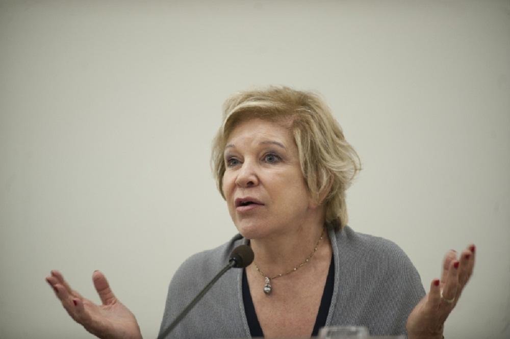 Marta diz que &eacute; a candidata do PMDB &agrave; Prefeitura de S&atilde;o Paulo