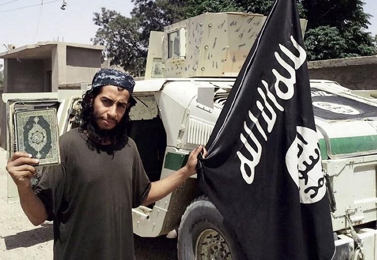 Abdelhamid Abaaoud &eacute; procurado pela pol&iacute;cia francesa 