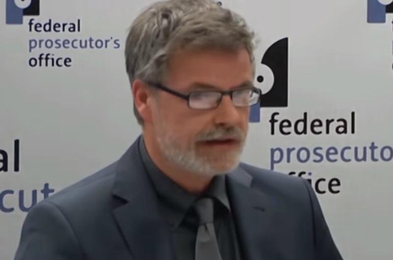 Eric Van Der Sypt, porta-voz da procuradoria belga 