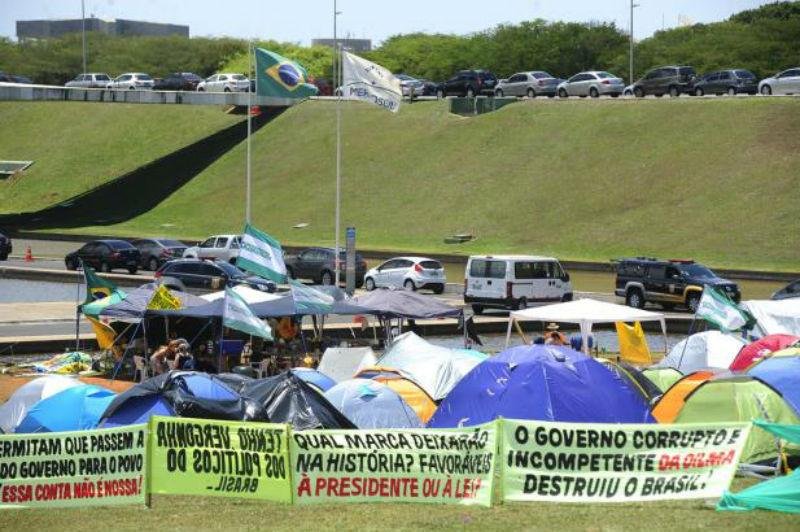 Integrantes dos acampamentos se envolveram em conflitos nessa quarta-feira 