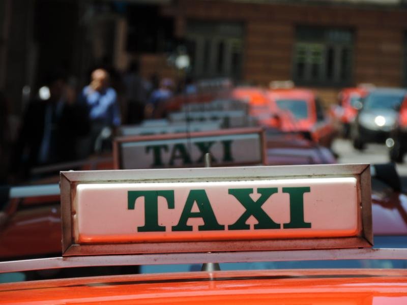 Atitude seria praticada com entrada do aplicativo no mercado de transporte de passageiros