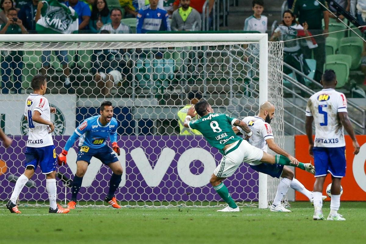 Palmeiras e Cruzeiro empataram em S&atilde;o Paulo