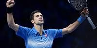 Djokovic bate Federer e fatura o penta no ATP Finals