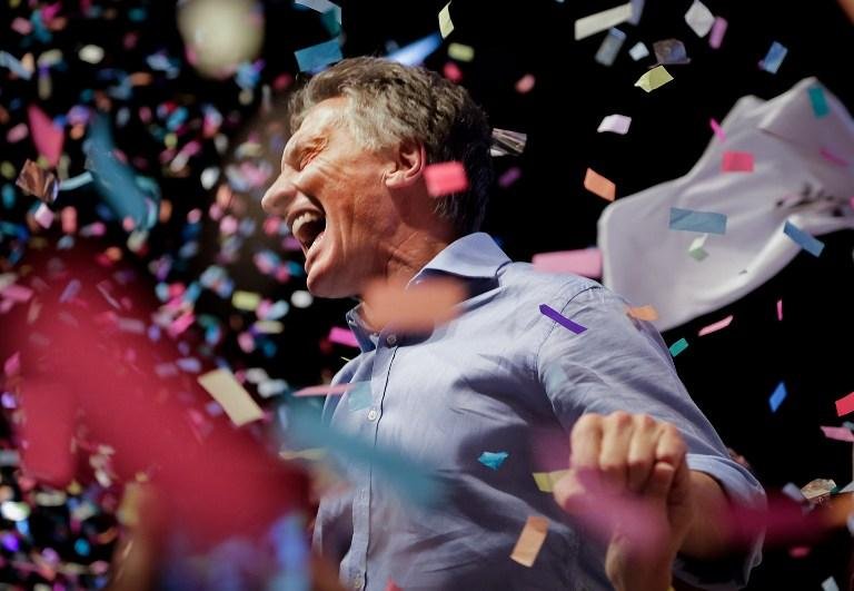 Conservador Macri vence elei&ccedil;&atilde;o e anuncia nova era na Argentina