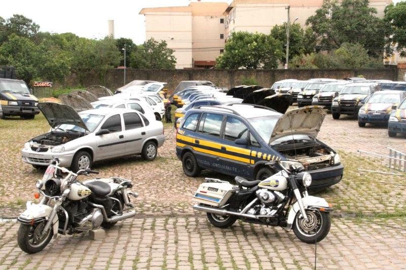Entre os itens dispon&iacute;veis est&atilde;o motocicletas Harley & Davidson