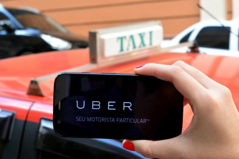 C&acirc;mara analisar&aacute; projeto que pro&iacute;be transporte remunerado via app na Capital