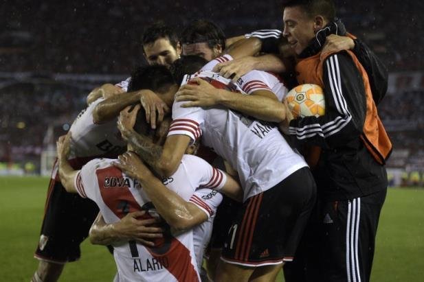 Campe&atilde;o da &uacute;ltima edi&ccedil;&atilde;o, o River Plate seguir&aacute; sendo o primeiro dos cabe&ccedil;as de chave