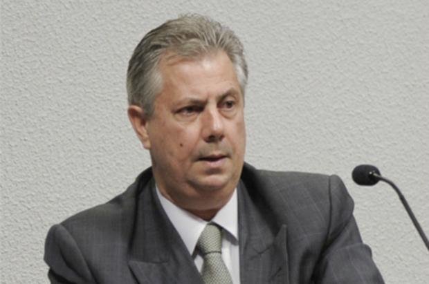 Pol&iacute;cia Federal prende ex-advogado de Cerver&oacute; em aeroporto do Rio