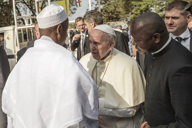 Papa visita mesquita em Bangui e pede a reconcilia&ccedil;&atilde;o